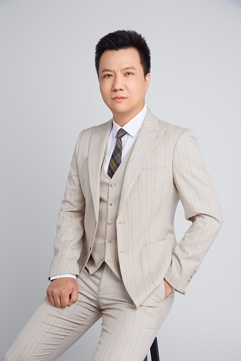照片窦龙.jpg
